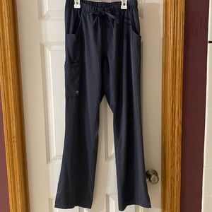 🌻Grey Scrub Pants🌻Excellent Used Condition🌻Size Small🌻